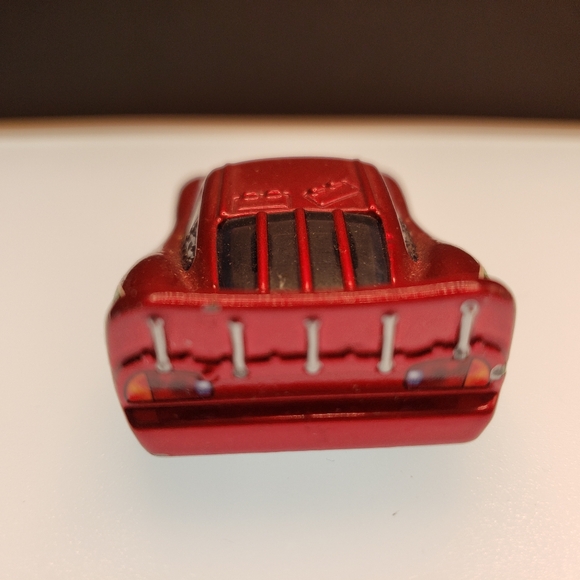 Disney Pixar Cars Holiday Hotshot Lightning McQueen - Picture 7 of 16